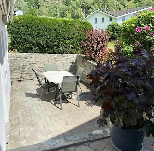 Zentrale In Ruhiger Lage In * Baltschieder